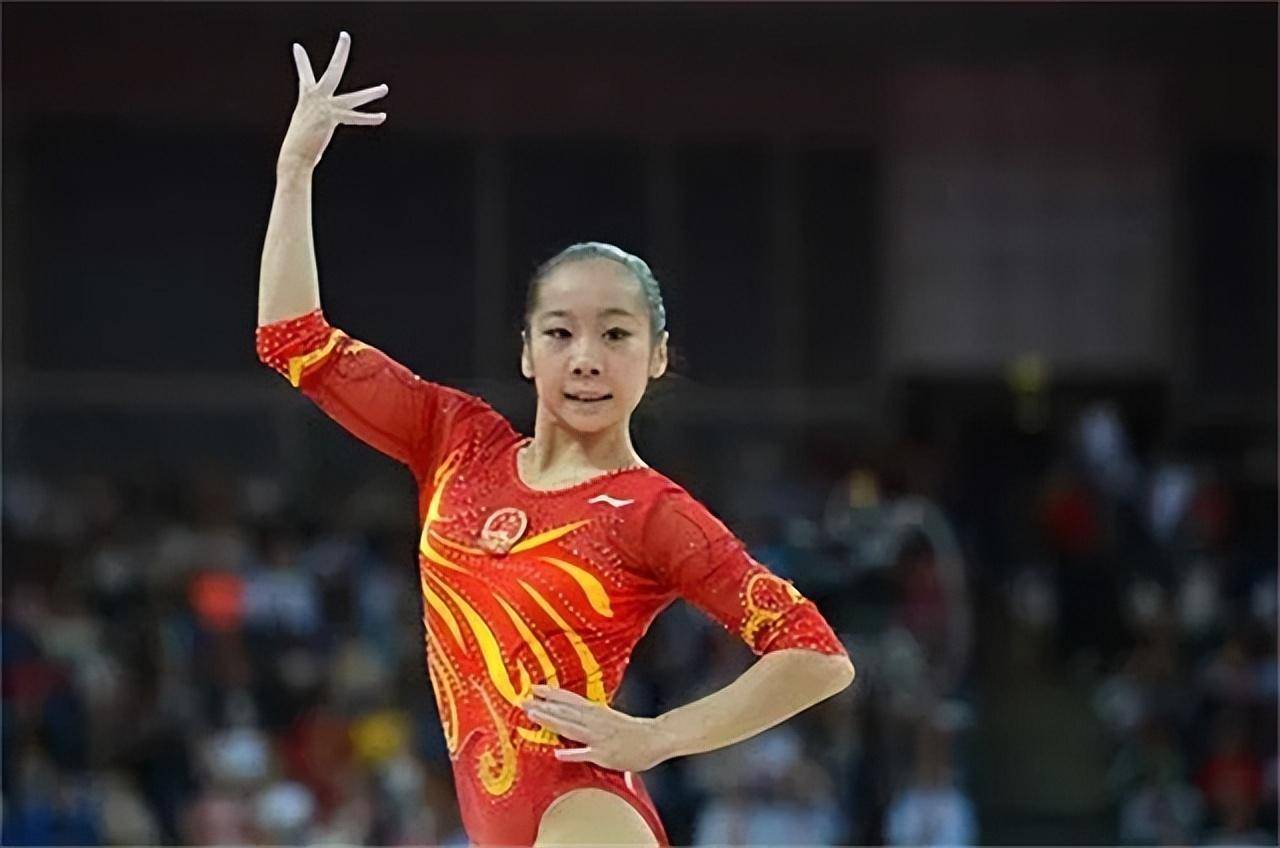 纽约体操选手夺得奥运冠军，人气暴涨